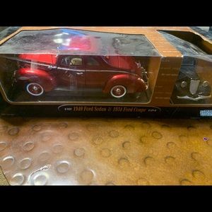 Motor Max-1940 Ford sedan + 1934 Ford  Coupe